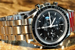 Omega Speedmaster Moon Watch Skeleton Back Anniversary Edition 311.30.42.30.01.006 Box papers cards