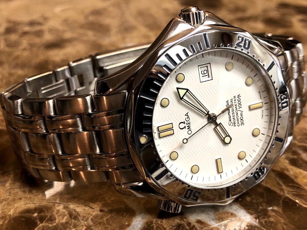 Omega Seamaster 300m White Wave Dial 41mm Automatic 2532.20.00