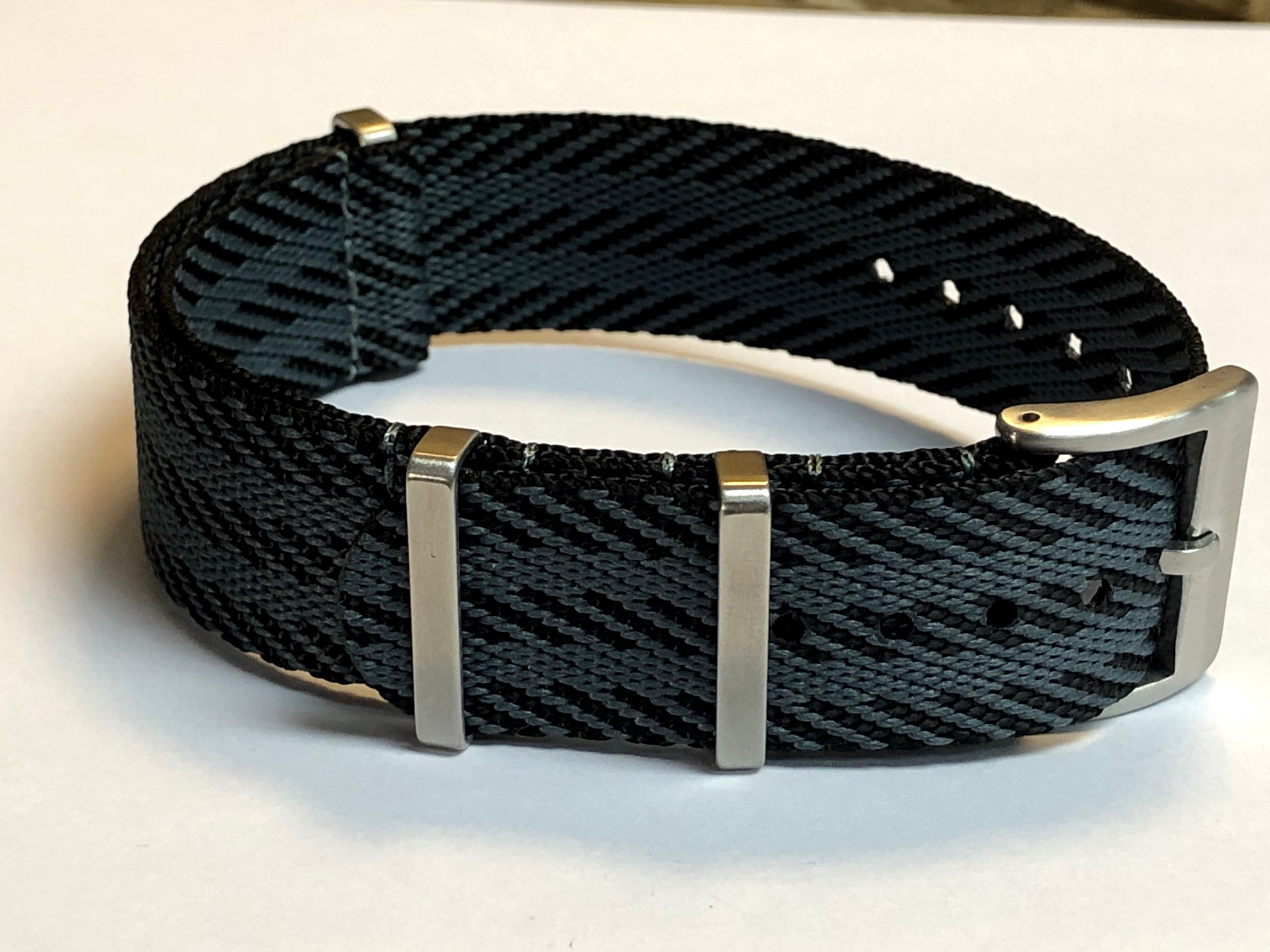Fabric strap – NATO Watch Strap Black / DARK GREY James Bond style of Nylon – Superior Quality | Sansom Watches, Rolex, Omega, and more