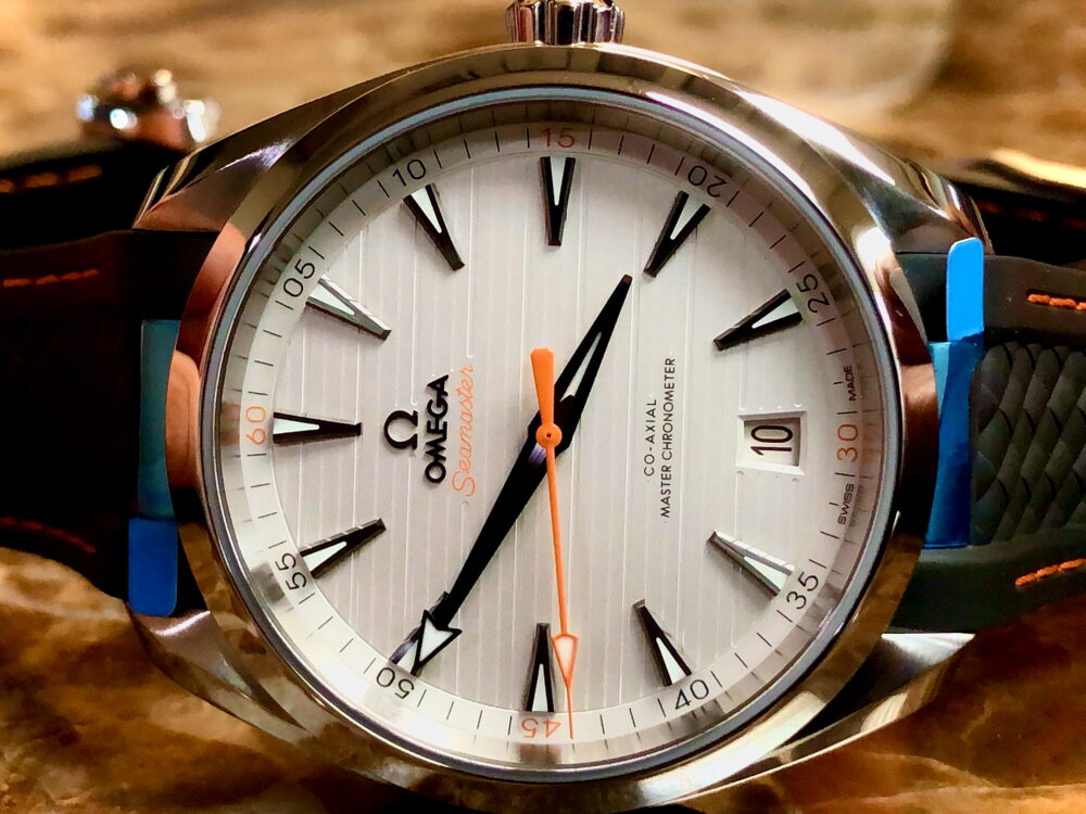 Omega Aqua Terra White150M Co‑Axial Master Chronometer 41mm Rubber Strap Box Papers Card 220.12.41.21.02.002