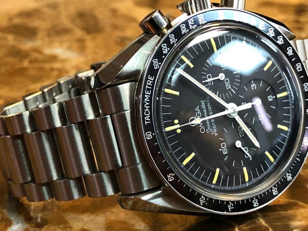 Omega Speedmaster Moon Watch 42mm Manual Hesalite Box papers Mission Patch 3590.59 or ST 145022