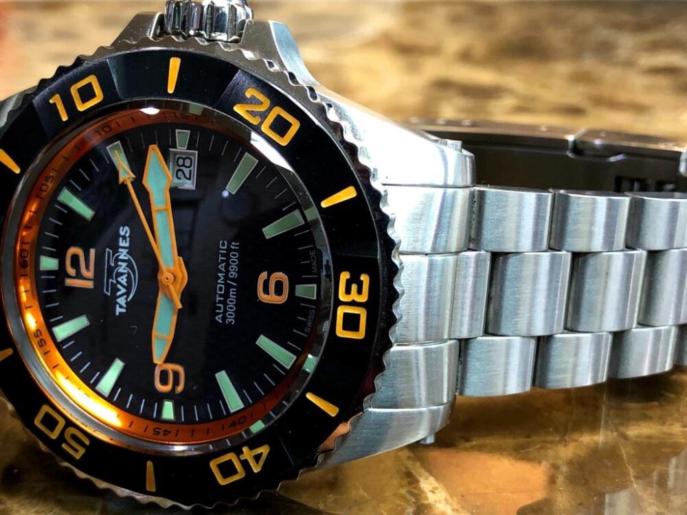 Tavannes Ocean Edge Gents LIMITED EDITION Diving Watch Orange 3000m /9900 ft Box Papers