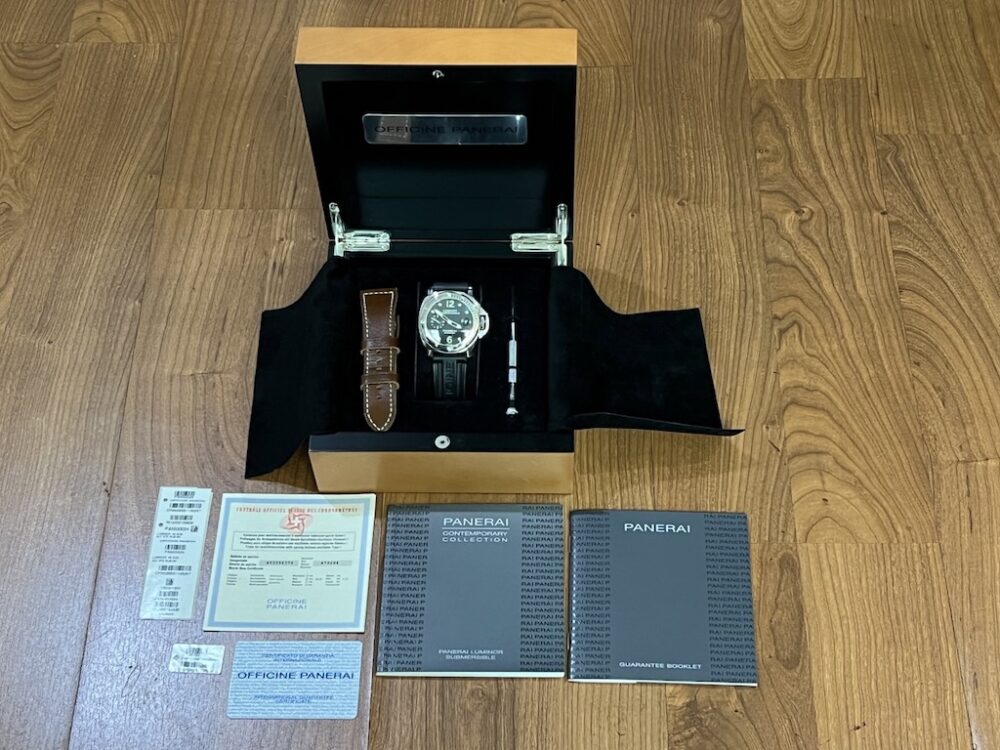 Panerai Luminor Submersible PAM 024 with Box Papers Tags Warranty Card Year 2006