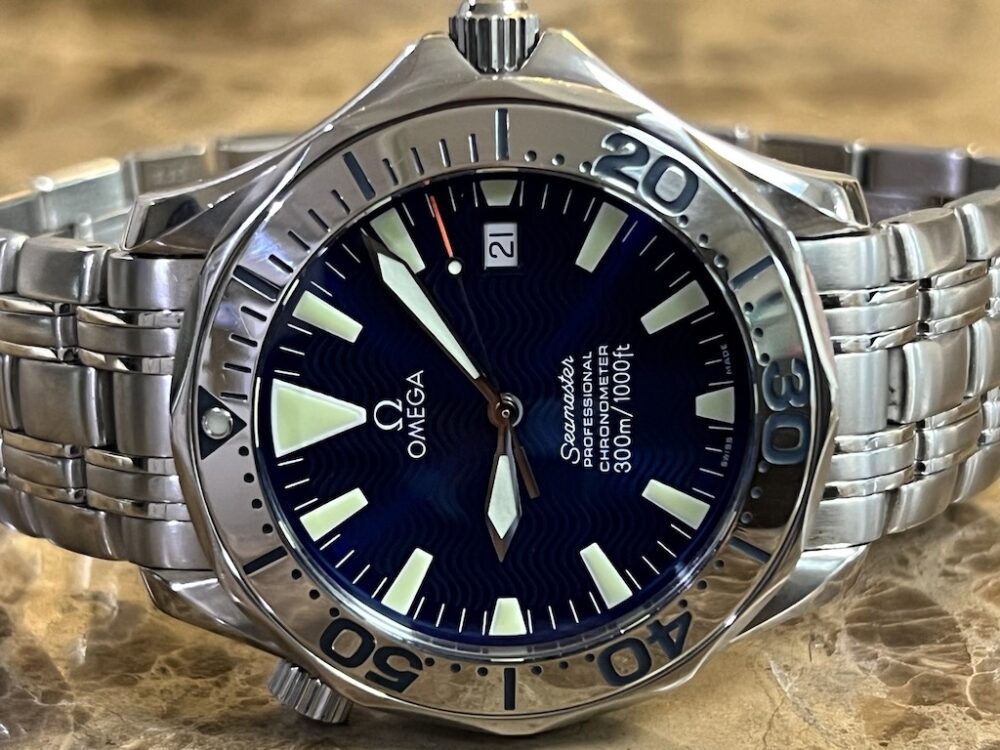 Omega Seamaster 300m Electric Blue Wave Dial 41mm Automatic model 2255.80 JUST SERVICED