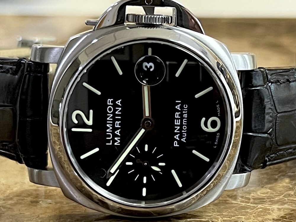 Panerai Luminor Marina Black Dial 40mm Automatic PAM01048 with Alligator Strap and Deployed Buckle