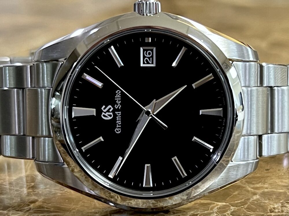 Grand Seiko Black Dial 40mm with Bracelet Quartz Box Papers SBGV223