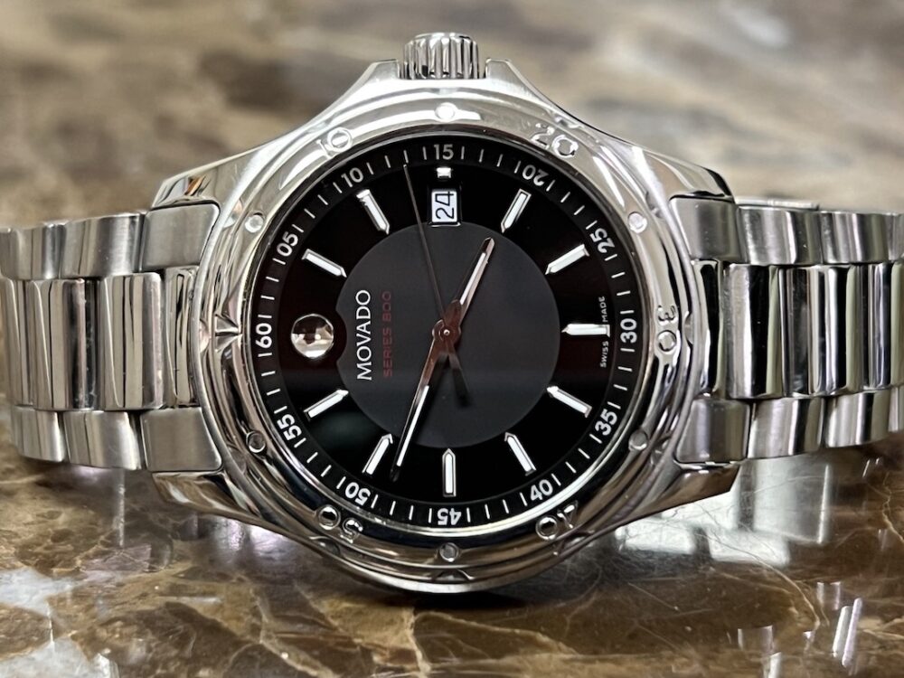Movado 800 Series Stainless Steel Watch 40mm Quartz 14.1.14.1059 Mens