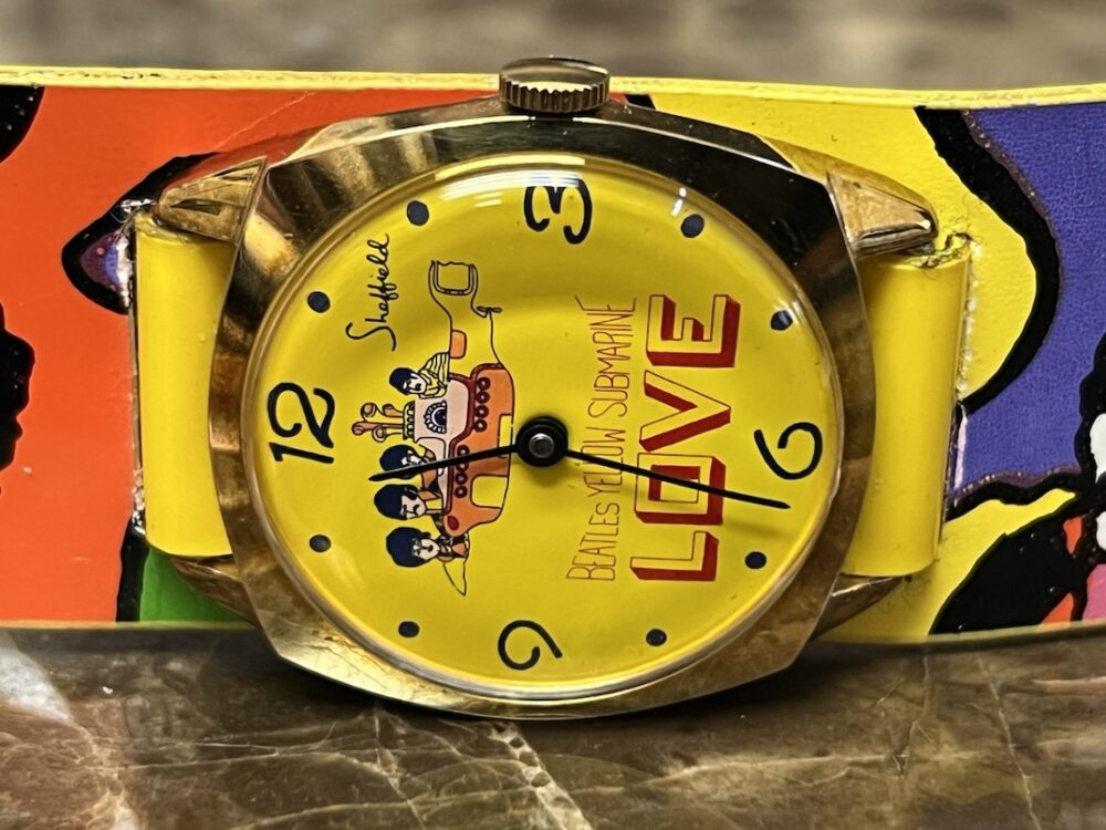 Beatles Yellow Submarine LOVE Mechanical 34mm by Sheffield 1968 Watch Rare Vintage Character Watch