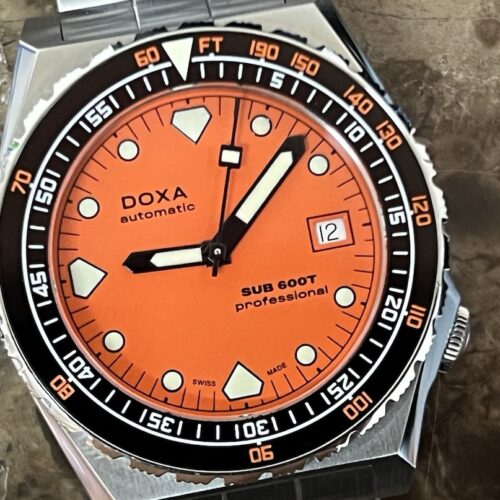 DOXA Sub 600T Professional Orange Dial Dive Watch on Bracelet Box / Papers / Card 862.10.351.10