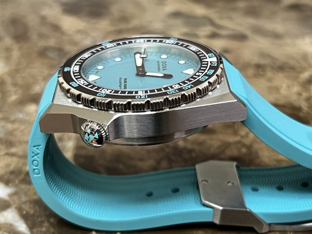 DOXA SUB 600T Professional 40mm Blue AquaMarine Dial Ceramic Bezel on Rubber Dive Strap Box / Papers / Card 861.10.241.25
