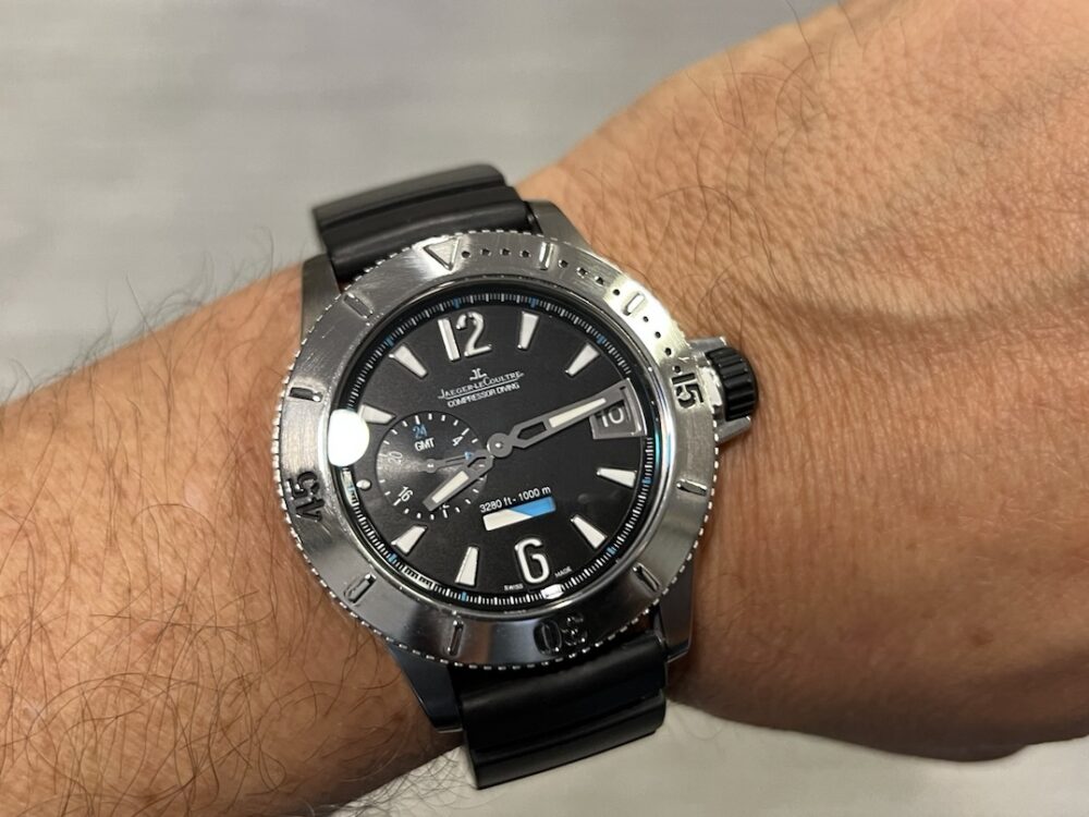 Jaeger LeCoultre Master Compressor Diving Titanium GMT 44mm Automatic Black Blue with Box and Papers 187.T7.70