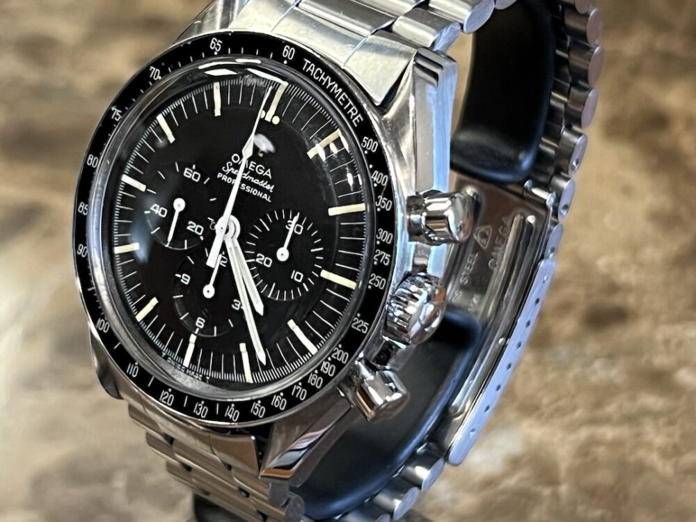 OMEGA Speedmaster Pre-Moon Chronograph 42mm Manual 861 Hesalite with Bracelet 145022 Vintage Year 1968