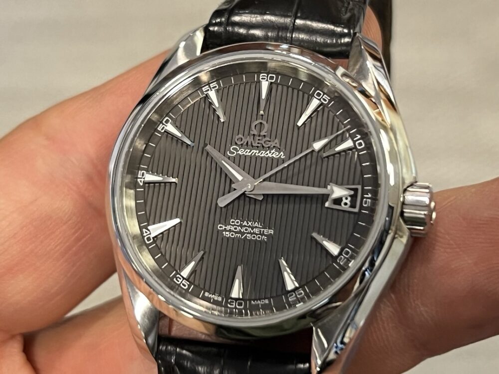 Omega Seamaster Aqua Terra 150M CHRONOMETER 38.5mm Grey Dial on Leather Strap with Deployed Buckle 231.13.39.21.06.001