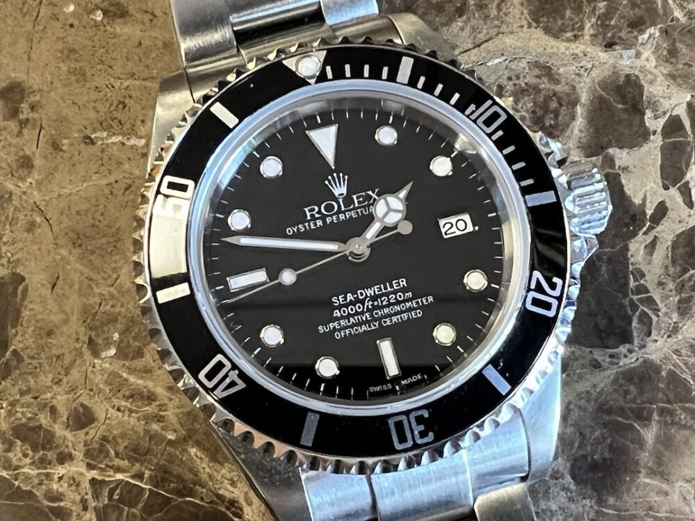 Rolex Sea Dweller 4000 model 16600 K Year 2001 40mm Automatic Box Papers