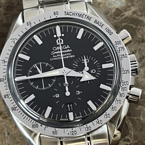 Omega Speedmaster Broad Arrow SPEEDY 42mm Automatic Caliber 3303 Saphire 3551.50 Just serviced by Omega