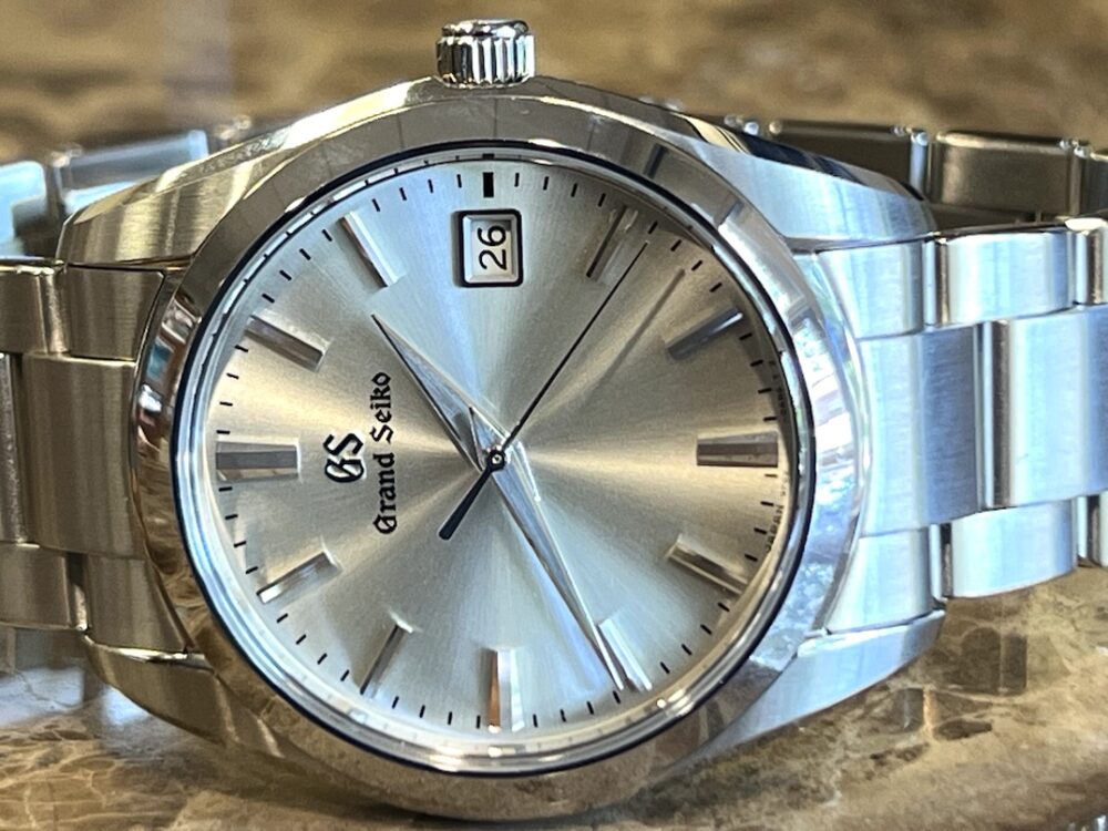 Grand Seiko Quartz 37mm Heritage Collection Box Papers SBGX263