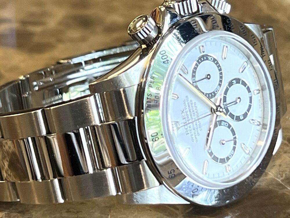 Rolex Daytona Cosmograph Steel with White Dial Zenith Movement model 16520 Box Papers year 1999