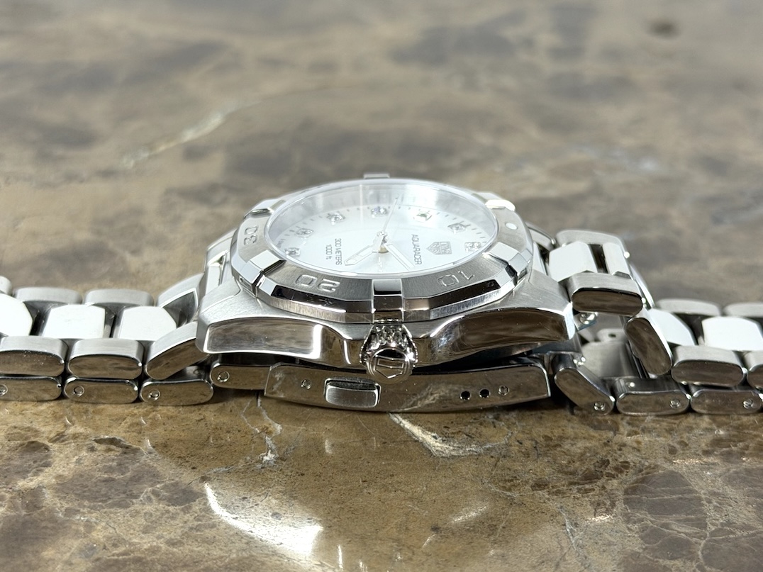 TAG Heuer Aquaracer 32mm Quartz Ladies Mother of Pearl Dial Diamond with Box Papers WBD1314.BA0740