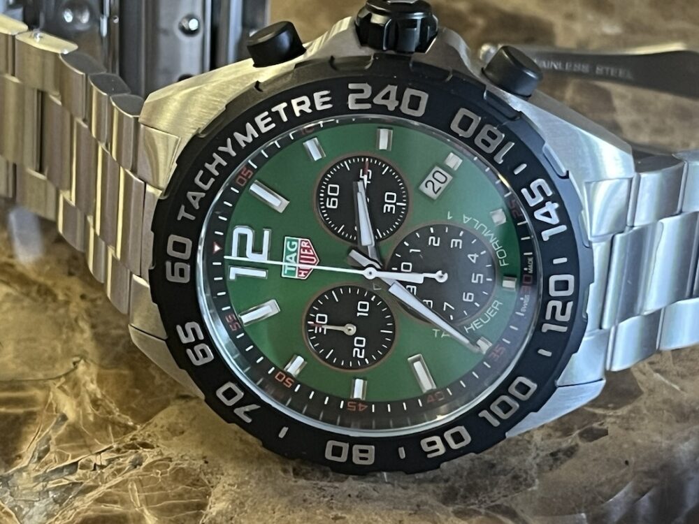 TAG Heuer Formula 1 Chronograph Green Dial 43mm Quartz Box Papers 2024 model CAZ101AP