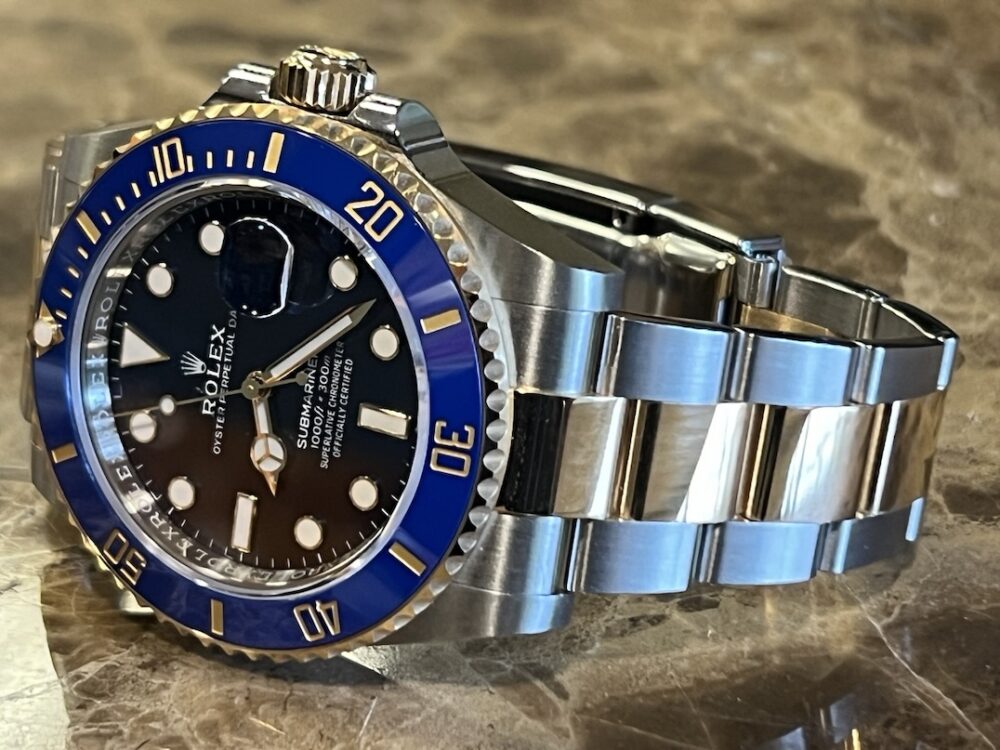 Rolex Submariner 18k Gold / Steel 41mm Automatic with Blue Dial Blue Bezel 126613LB Box Papers MINT