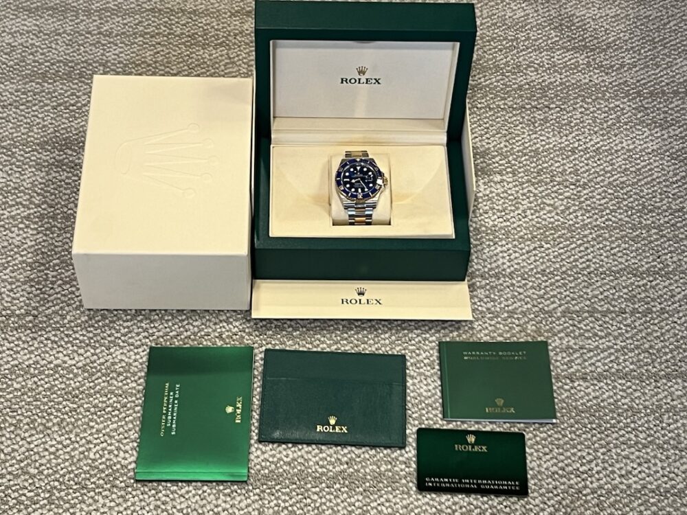 Rolex Submariner 18k Gold / Steel 41mm Automatic with Blue Dial Blue Bezel 126613LB Box Papers MINT