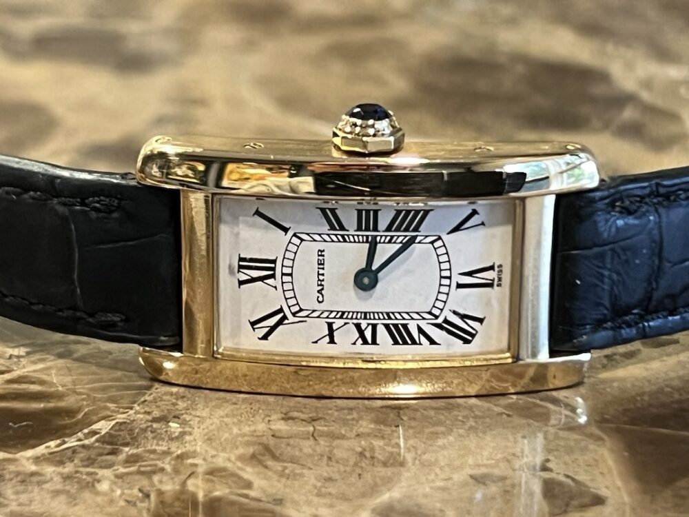 CARTIER TANK AMERICAN solid 18k Yellow Gold 19mm x 34.5mm Quartz model 1710 with service pouch