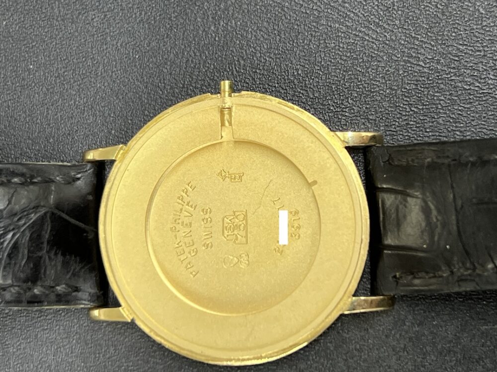 Patek Phillipe Calatrava 18k Yellow Gold 33.5mm Manual Wind with factory Tiffany & Co. dial 3919