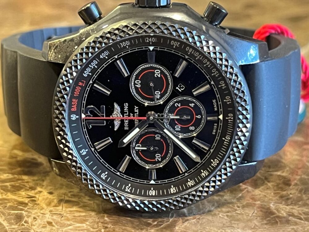 Breitling Bentley Barnato automatic 42mm Midnight Carbon box papers