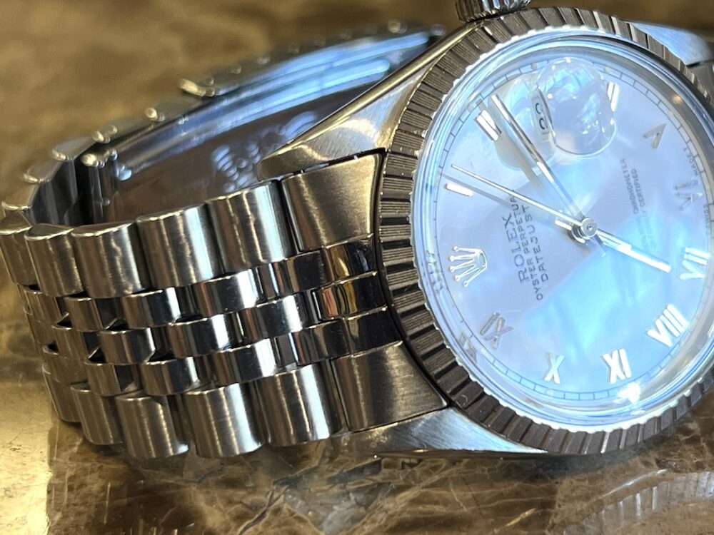 Rolex Oyster Perpetual Datejust 36 Automatic with White Roman Dial Black Hands Jubliee Bracelet model 16030