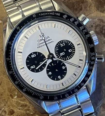 Omega Speedmaster Moonwatch Hesalite 42mm White Panda Dial Mechanical Wind Certified