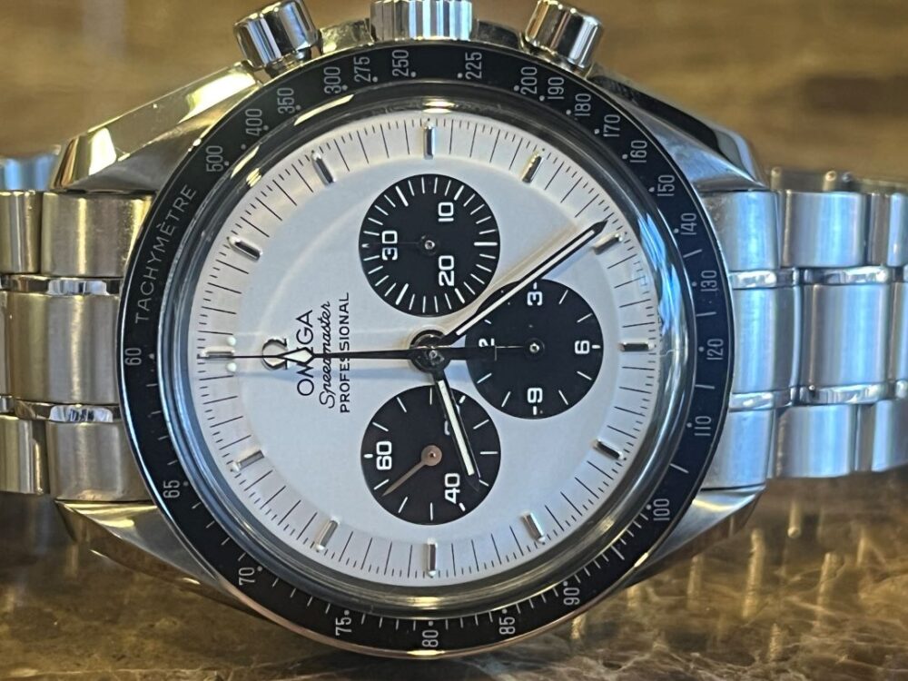 Omega Speedmaster Moonwatch Hesalite 42mm White Panda Dial Mechanical Wind Certified