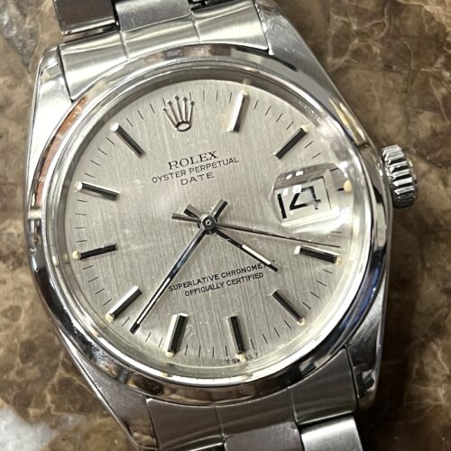 Rolex DATE 34mm Automatic Stainless Steel Silver Metallic Dial & Oyster Bracelet Vintage with Rolex Box model 1500 JUST SERVICED