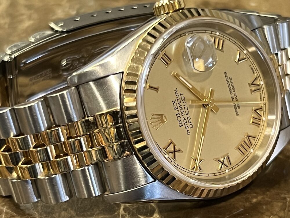 Rolex Datejust 36mm 18k Yellow Gold / Steel with Gold Champagne Dial Jubilee Bracelet model 16233 with Rolex Box Papers