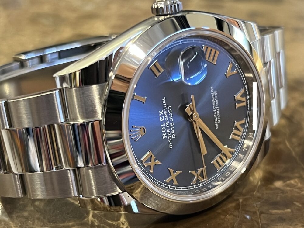 Rolex Datejust 41 Automatic with Blue Roman Dial Oyster Bracelet model 126300 with Box Papers Card 2024