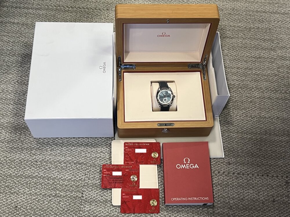 Omega Seamaster Aqua Terra 150M CHRONOMETER Blue with Sub Dial 41mm Box Papers Card 220.12.41.21.3.005