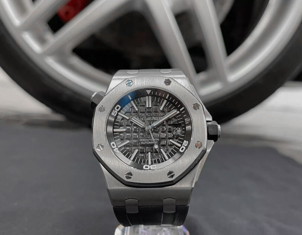 Audemars Piguet Royal Oak Offshore Diver 42mm Automatic 15703st.oo.a002ca.01 15703st