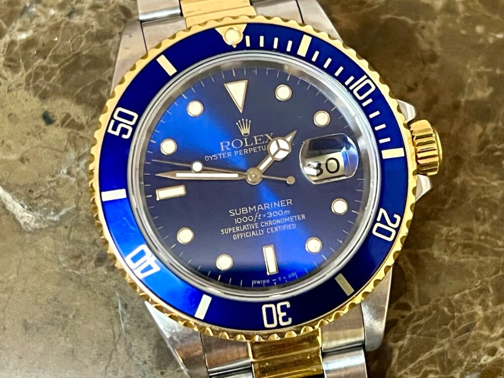 Rolex Submariner 18k Gold / Steel 40mm Automatic with Blue Dial Blue Bezel 16613 Just Serviced