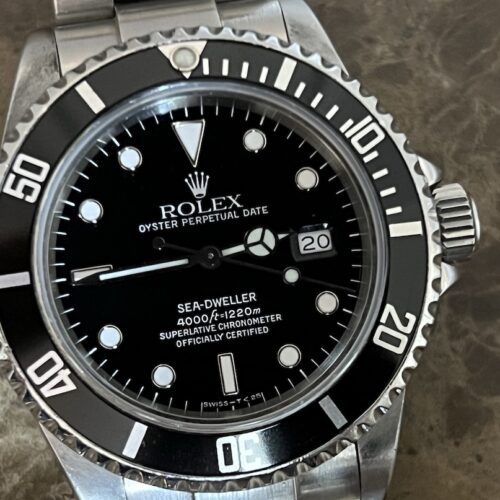 Rolex SeaDweller 40mm Automatic model 16660 with Rolex Box Triple 6 Vintage Transitional