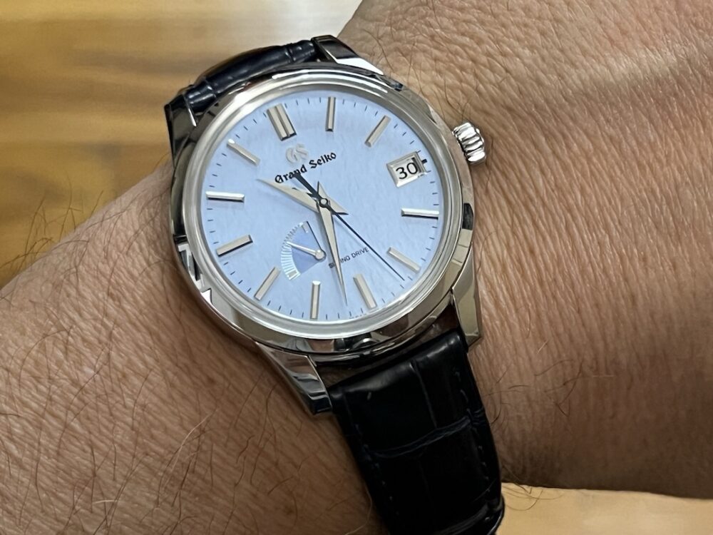 Grand Seiko Elegance Spring Drive with Power Reserve Indicator Blue Snow Flake 40mm Box Papers SBGA407G
