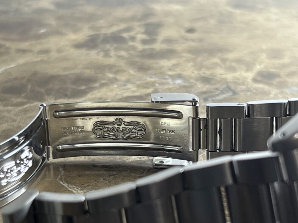 Rolex Submariner 5513 Vintage No Date with Box and Papers