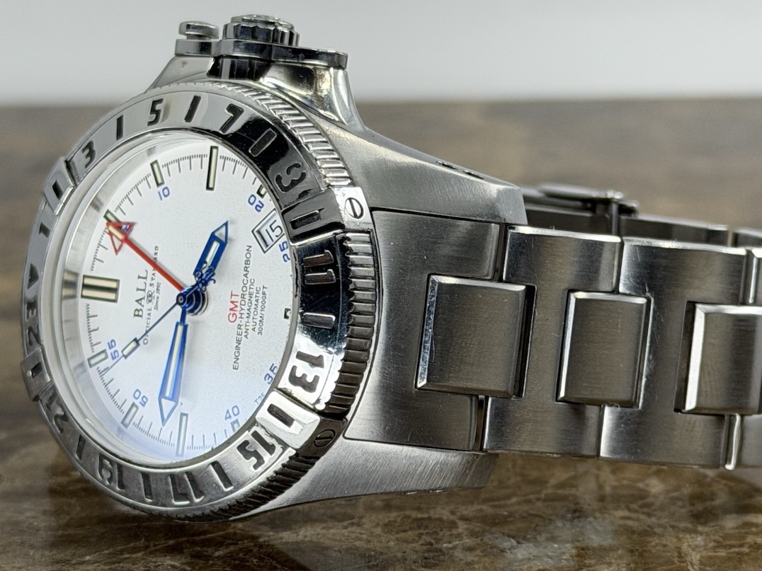 BALL Hydrocarbon GMT 40mm Automatic White Dial with 3h Glass Tubes DG1016A-SJ-WH