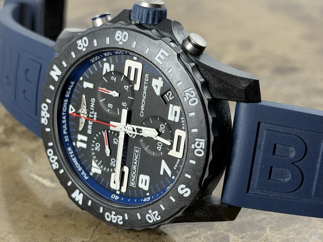 BREITLING Endurance Pro 44mm Dark Blue Rubber Strap SuperQuartz with Box X82310 or X82310D51B1S1