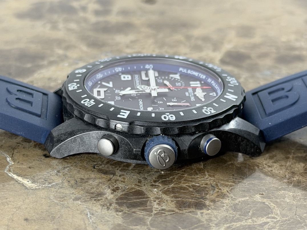 BREITLING Endurance Pro 44mm Dark Blue Rubber Strap SuperQuartz with Box X82310 or X82310D51B1S1