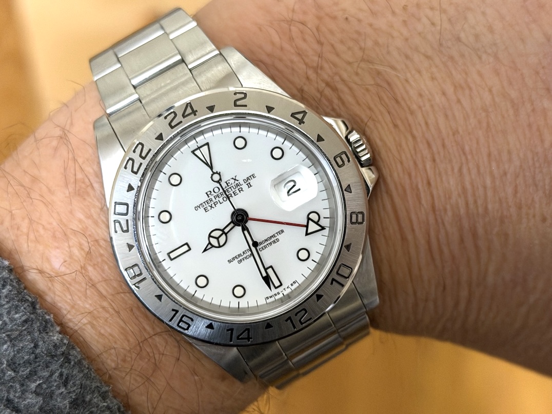 Rolex Explorer 2 White Dial 40mm Automatic 2 Time Zone GMT Polar model 16570