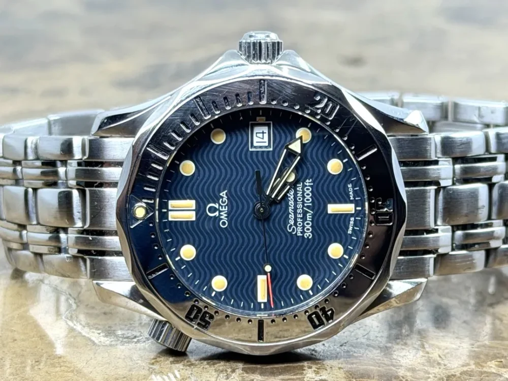 なんだべOMEGA Seamaster Professional 300m OMEGA Seamaster Professional 300m Quartz 36mm Blue Wave Dial