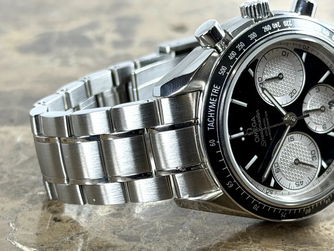 OMEGA Speedmaster RACING CHRONOGRAPH Reverse Panda Dial 40mm Automatic with Box Papers 326.30.40.50.01.002