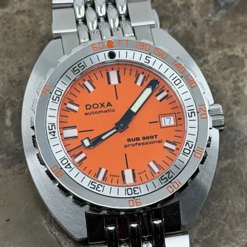 DOXA Sub 300T Professional 42.5mm Orange Dial Dive Watch Rotating Bezel on Bracelet Box / Papers / Card 840.10.351.10