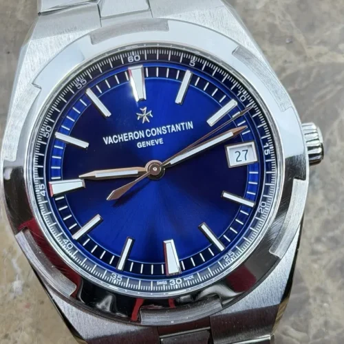 Vacheron Constantin Overseas 41mm Automatic Blue Dial Bracelet Box Papers with extra rubber strap 4500V/110A-B128